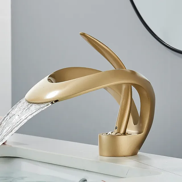 Robinet de lavabo cascade en laiton massif – vue 7