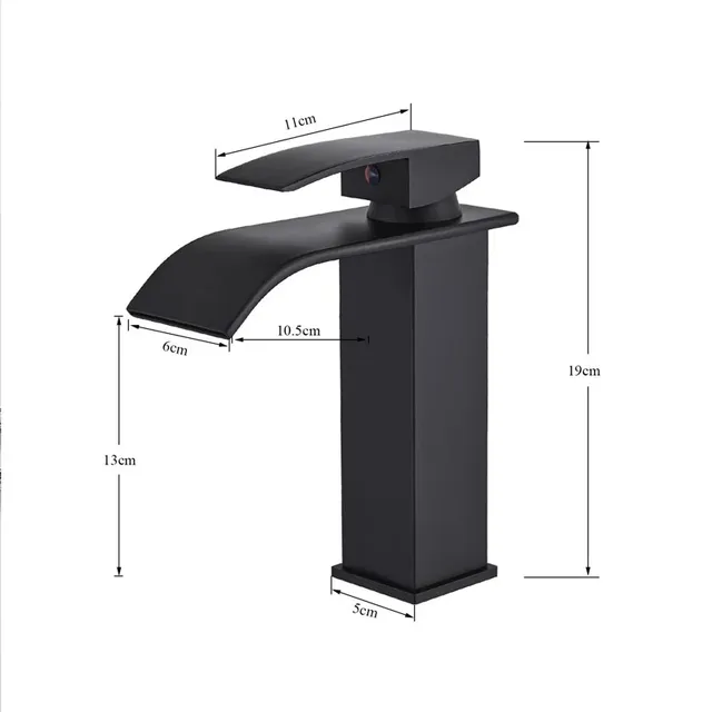 Robinet de lavabo cascade de salle de bains – vue 3