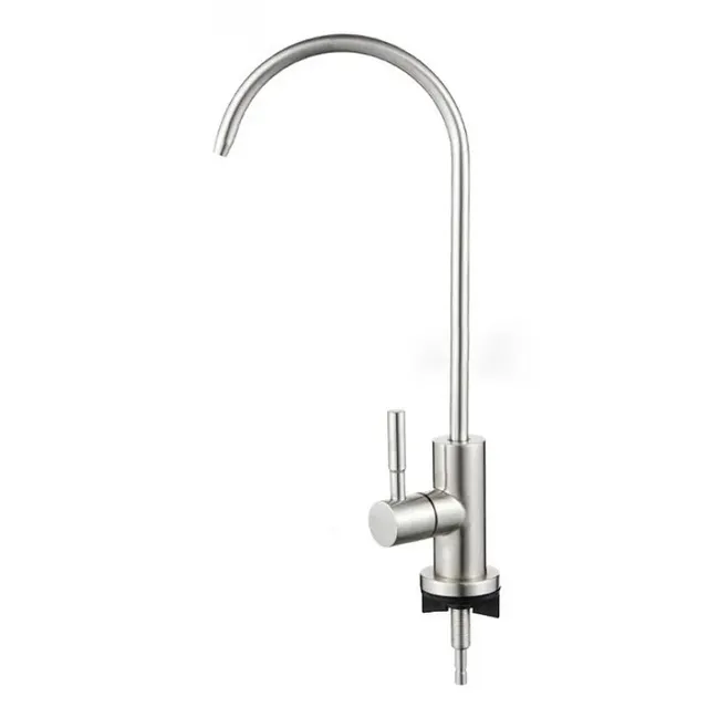 Robinet purificateur d'eau à col de cygne