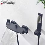 Baignoire Cascade Murale en Laiton avec Douchette à Main Pluie, Robinet à Bec