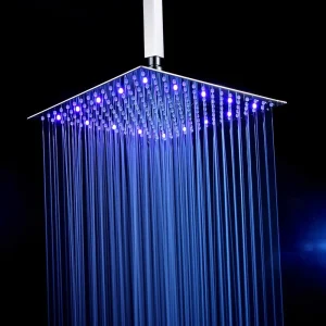 Pommeau de douche de luxe chromé à LED en acier inoxydable, lumières carrées de couleur changeante, le débit d’eau génère de l’électricité Pommeau de douche de luxe chromé à LED en acier inoxydable, lumières carrées de couleur changeante, le débit d’eau génère de l’électricité