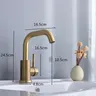 Robinet de salle de bains en or brossé – vue 7