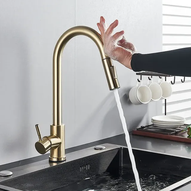 Robinet de cuisine à capteur extractible noir – vue 3