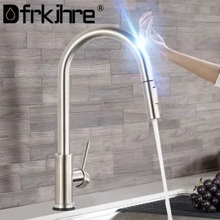 Robinet de cuisine tactile intelligent