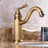 Robinet de centre commercial d'eau froide et chaude – vue 3