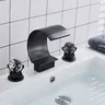 Robinet de lavabo de salle de bains en or – vue 7