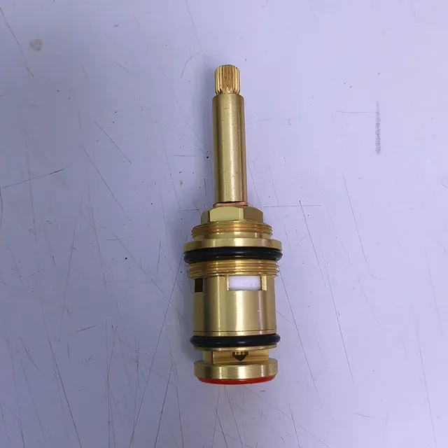 Pomme de douche murale avec valve de distribution d'eau… – vue 6