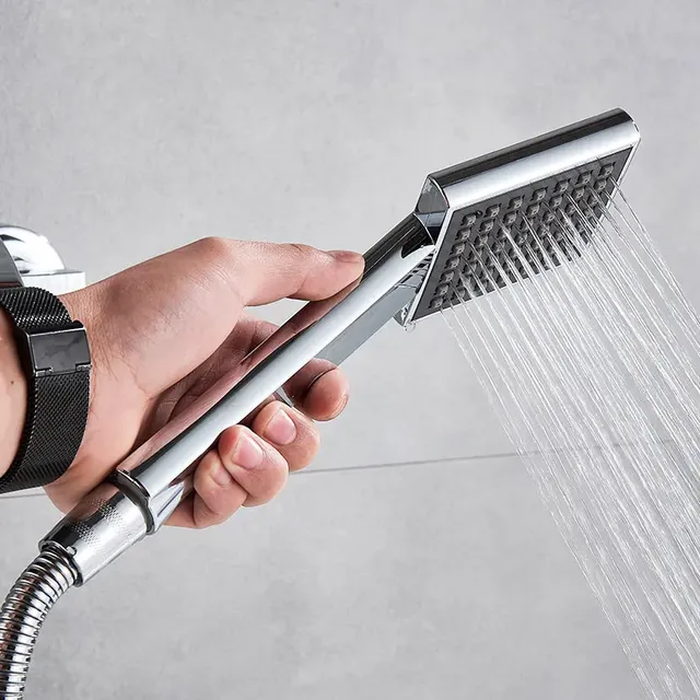 Robinet de baignoire cascade noir – vue 5
