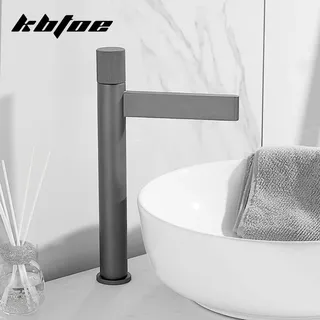 Robinet de lavabo de salle de bains gris pistolet
