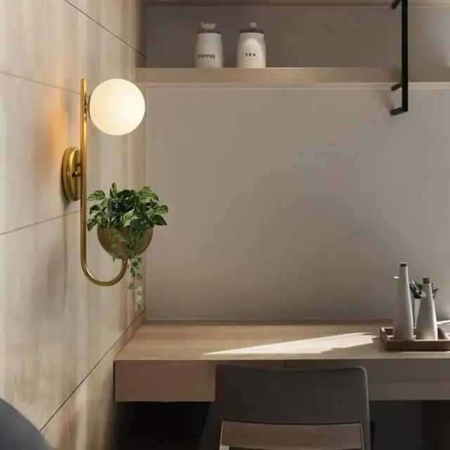 Applique murale nordique moderne en forme de miroir – vue 3