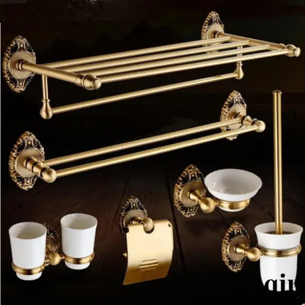 Ensemble d'accessoires de salle de bain en laiton – vue 3