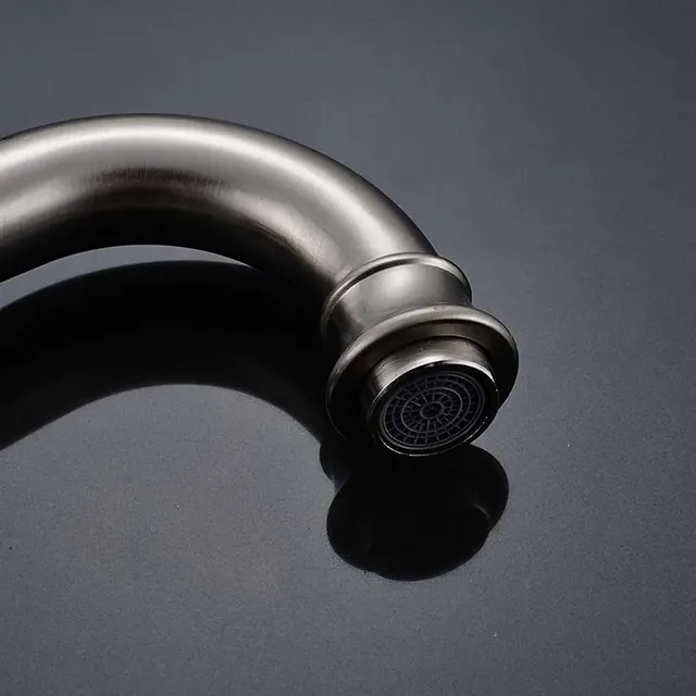 Robinet de lavabo en Nickel brossé à poignée unique – vue 4