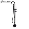 Robinet de baignoire autoportant noir mat – vue 2