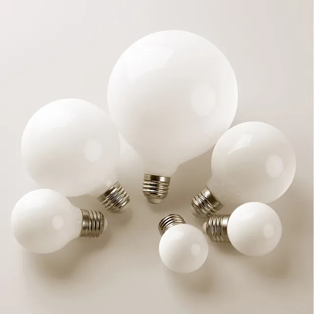Ampoule LED blanche lait pour décoration de mariage