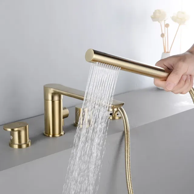 Ensemble de baignoire à double fonction monté sur le pont – vue 2