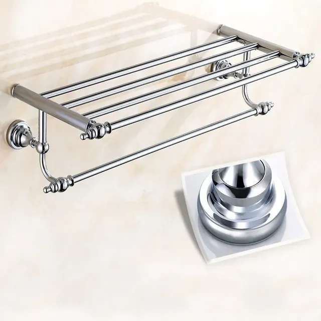 Ensemble de matériel de salle de bain – vue 2