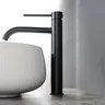 Robinet de lavabo de salle de bains en or brossé – vue 5