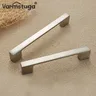 Poignée meuble moderne aluminium brossé argenté profil… – vue 1