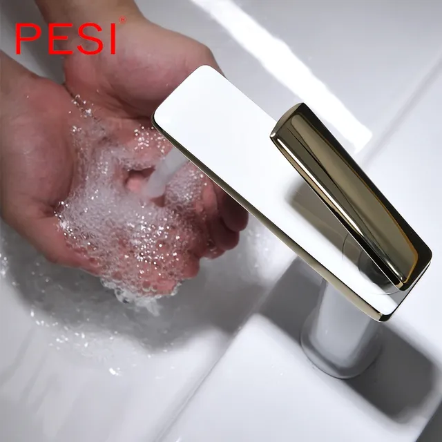 Robinet mitigeur de salle de bain moderne noir – vue 6