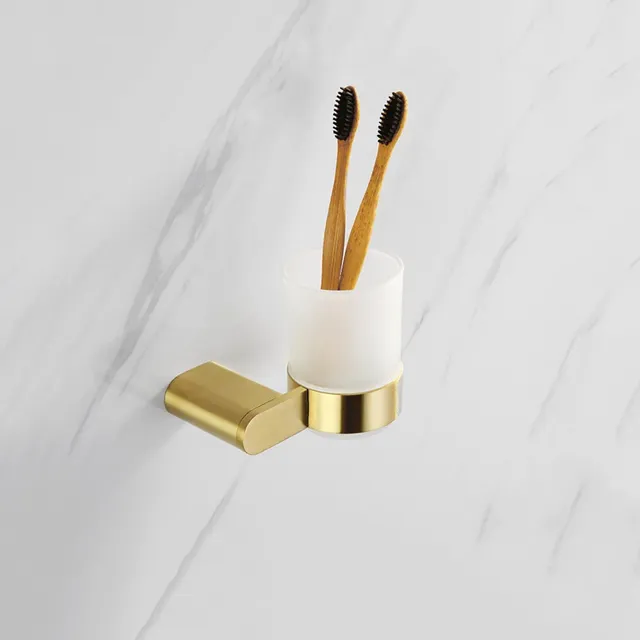 Accessoires de salle de bains en or brossé – vue 5