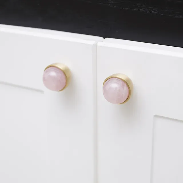 Poignée meuble laiton rose quartz naturel cabochon poli…