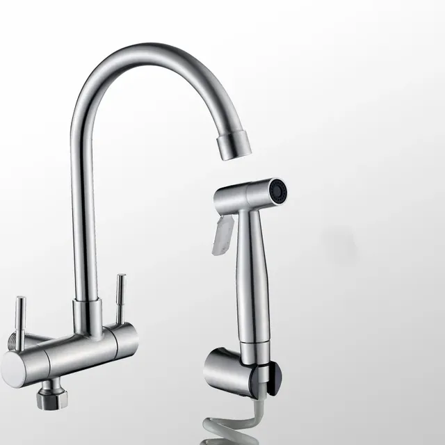 Robinet d'eau froide simple à double poignée – vue 3