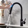 Robinet de cuisine noir à capteur extractible