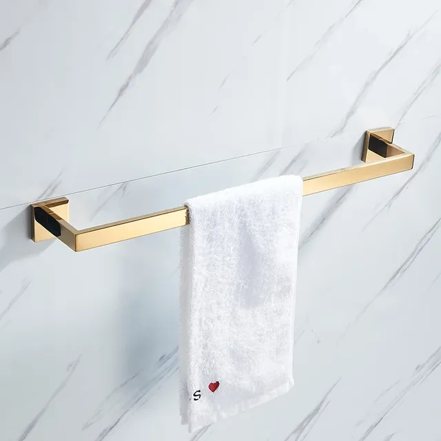 Ensemble de matériel de salle de bain en or poli – vue 2