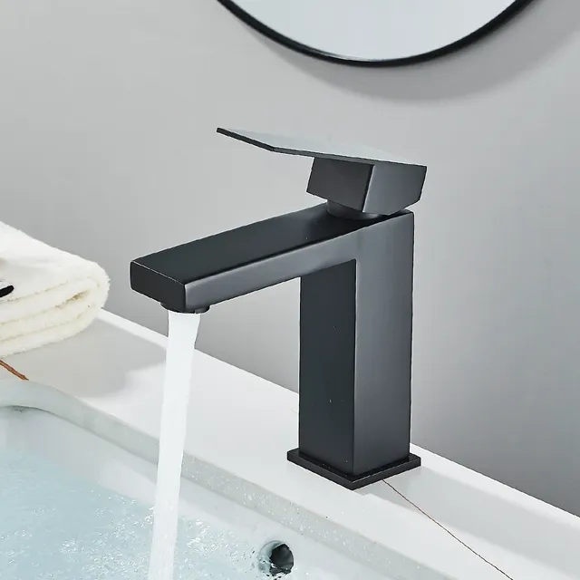 Robinet de lavabo de salle de bains noir mat – vue 5