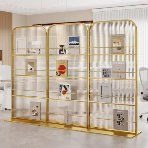 paravent cloison amovible trois panneaux métal doré laiton tubulaire arrondi base plate sol séparation espace présentoir magazines lames