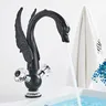 Robinet de lavabo en laiton or noir cygne – vue 6
