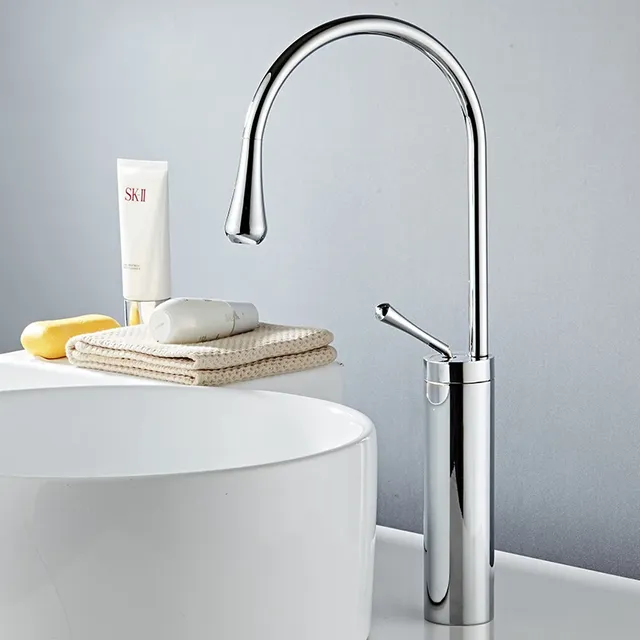 Robinet en laiton chaud et froid pour centre commercial – vue 2