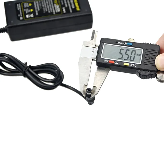 Alimentation électrique noire – vue 6