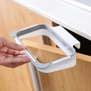 cintre sac poubelle armoire suspendu pliable plastique rigide blanc gris antidérapant rabattable amovible facile nettoyage gain place