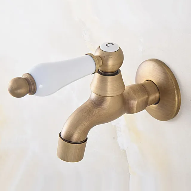 Robinet mural extérieur antique bronze patiné victorien… – vue 6