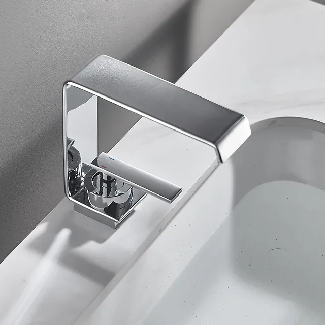 Mitigeur lavabo monocommande chromé contemporain… – vue 4