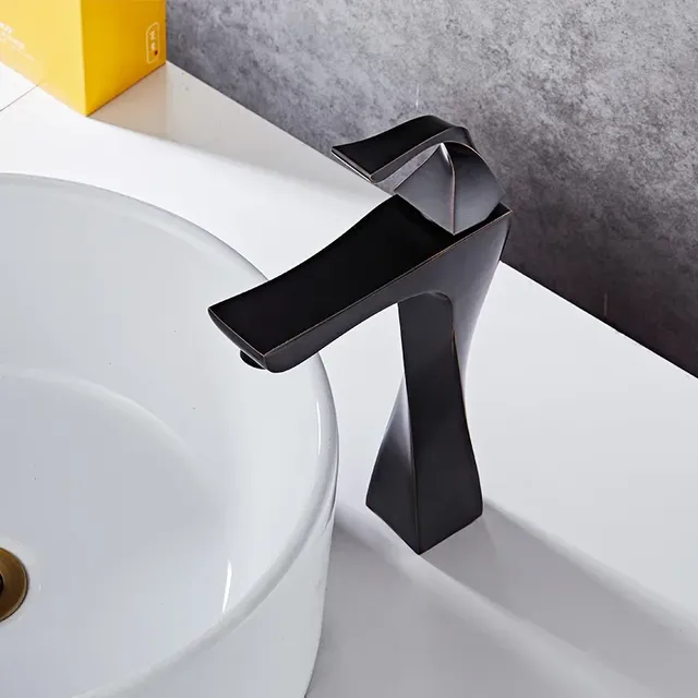 Robinet de lavabo de salle de bains noir et chromé – vue 5