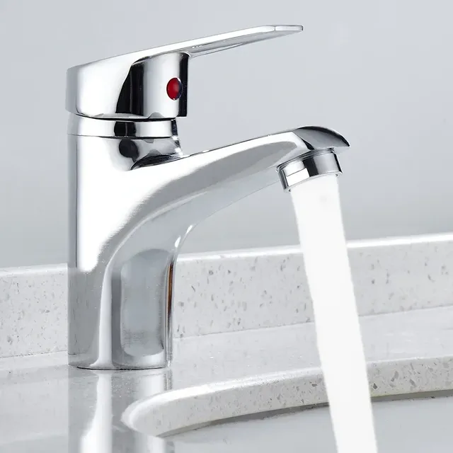 Robinet mitigeur chaud et froid – vue 5