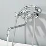 Baignoire chromée pour centre commercial avec douche – vue 4