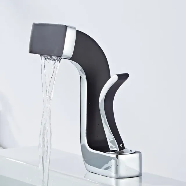 Robinet d'évier de centre commercial d'eau froide et… – vue 2