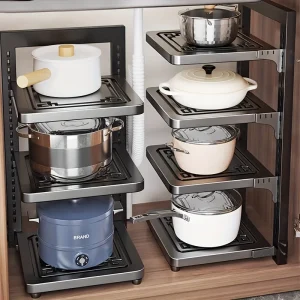 Le support de rangement pour casseroles sous l&rsquo;armoire de cuisine et le support de rangement pour casseroles robuste sous l&rsquo;évier.