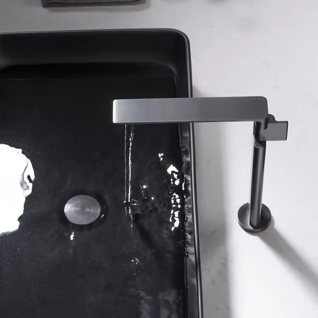 Robinet de lavabo en laiton gris – vue 3