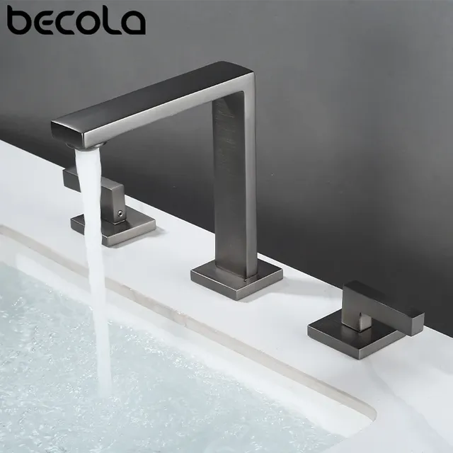 Robinet de lavabo en or brossé – vue 2
