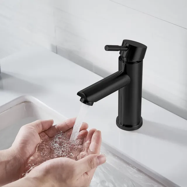 Robinet de salle de bains moderne à poignée unique – vue 2