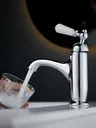 Robinet de lavabo à poignée unique en laiton rétro – vue 2