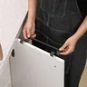 Porte-serviettes sur armoire – vue 2