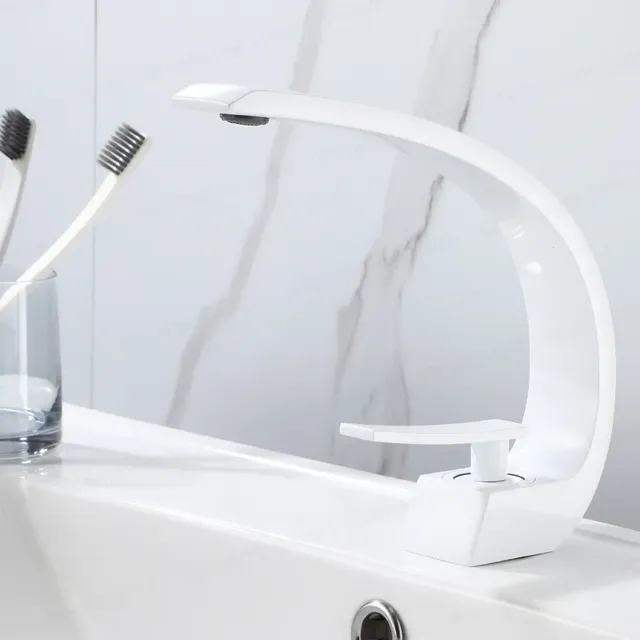 Robinet de lavabo en laiton de luxe créatif – vue 5