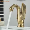 Robinet de lavabo doré – vue 2