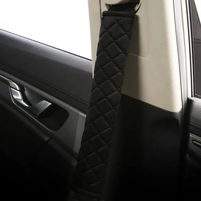 Juste de ceinture de sécurité de voiture en relief en… – vue 4