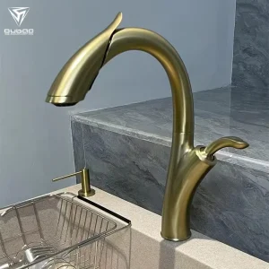 Plan d&rsquo;évier de cuisine en laiton de haute qualité, style nord-américain, centre commercial, col de cygne, côtes noires, vers le bas, robinets, or
